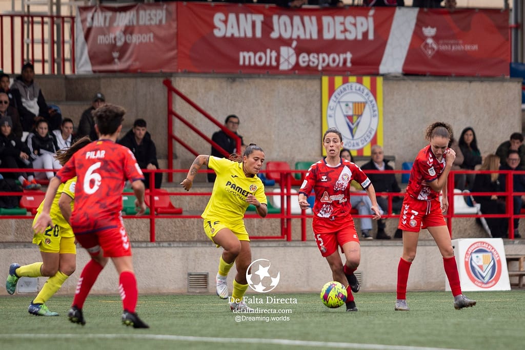galería partido network liga F entre Levante Las Planas y Villarreal CF