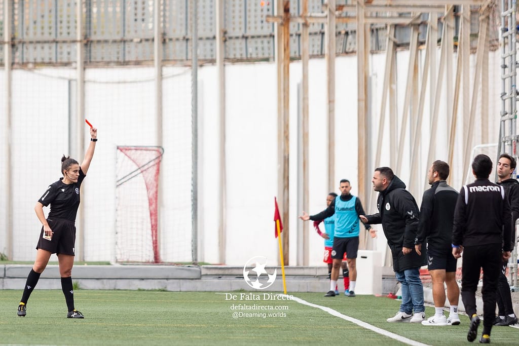 galería partido network liga F entre Levante Las Planas y Villarreal CF