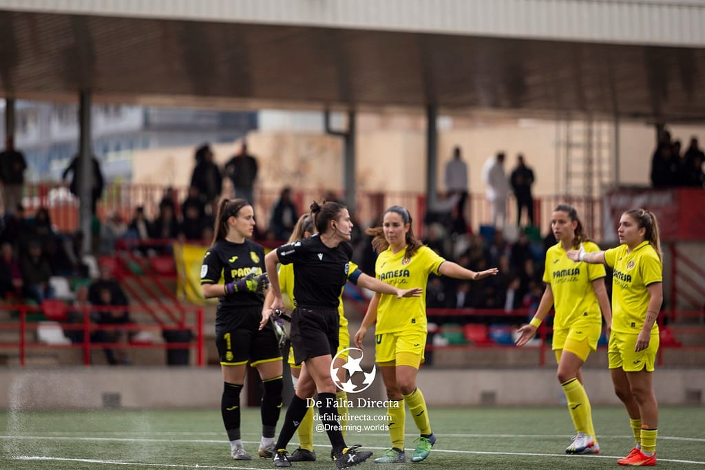 galería partido network liga F entre Levante Las Planas y Villarreal CF