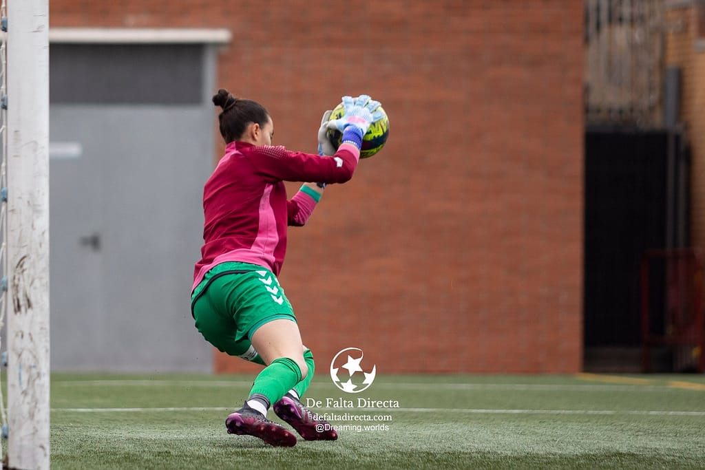 galería partido network liga F entre Levante Las Planas y Villarreal CF