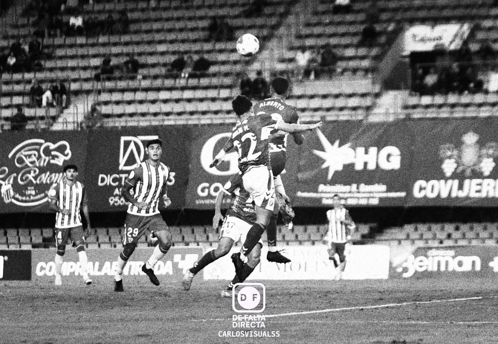 Xerez DFC 1 - 1 Almeria B (1)