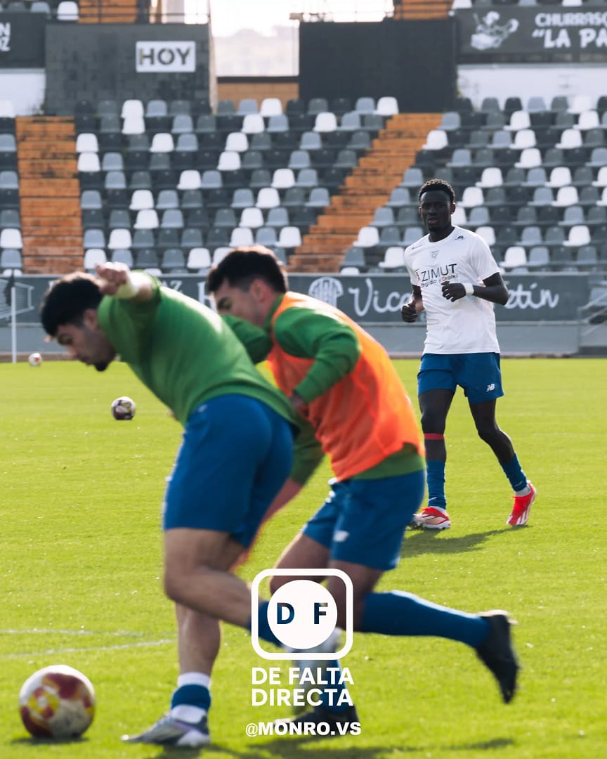 CD Badajoz 2 - 0 CD Calamonte Tercera Federación